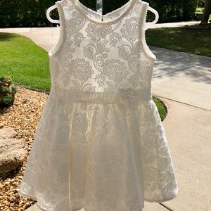 White lace girls dress